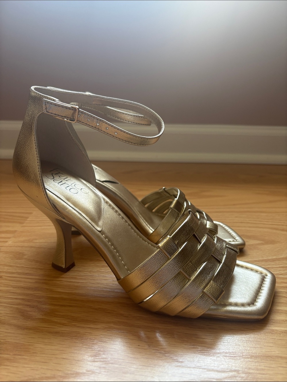 Franco Sarto Ress gold strappy sandals size 9